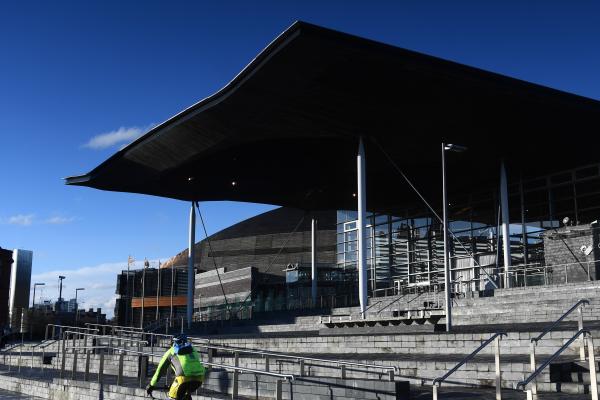 adeilad Senedd Cymru